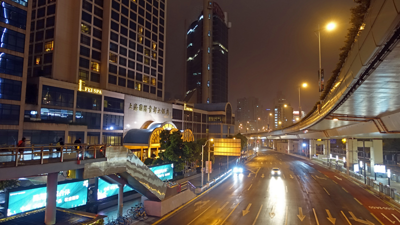 2017-04-06_204537 china-2017.jpg - Shanghai - Jingan